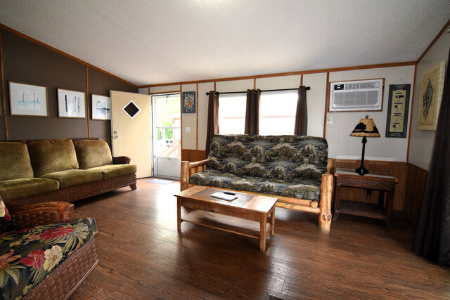 Image 4 for Cottage 2