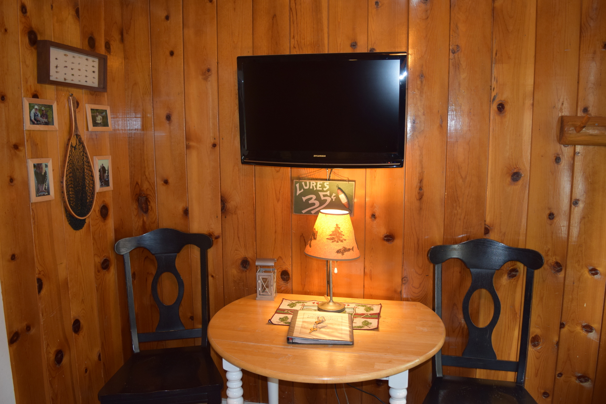 Tahoma Meadows Cottages in Lake Tahoe, California Angler