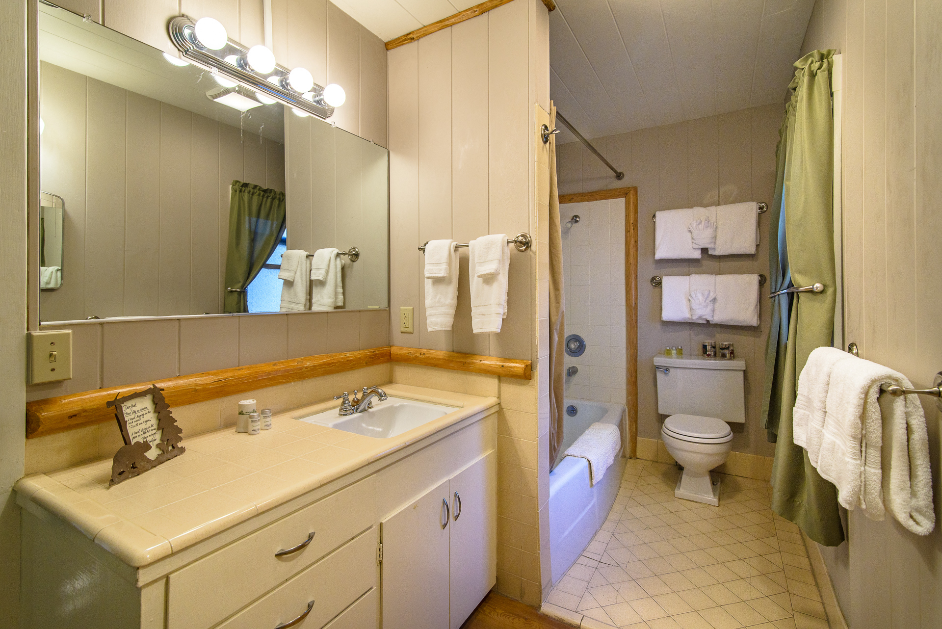 Tahoma Meadows Cottages in Lake Tahoe, California Tree House