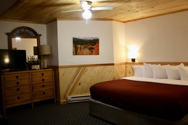 Image 4 for Room 403