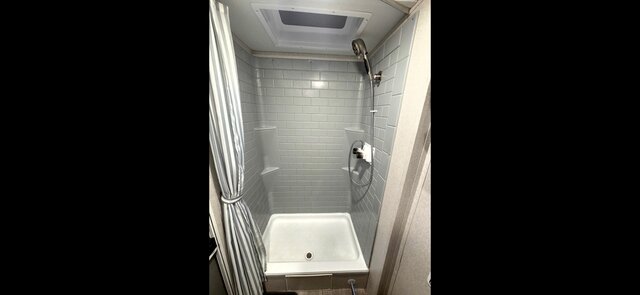 Image 18 for Forest River Shasta 26DB (32 feet)