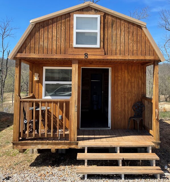 Image 1 for 08) Cabin 8