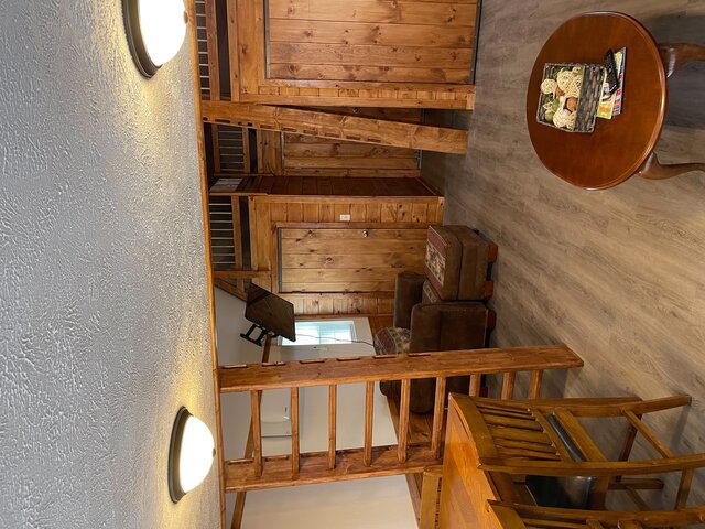 Image 8 for 10) Cabin 10
