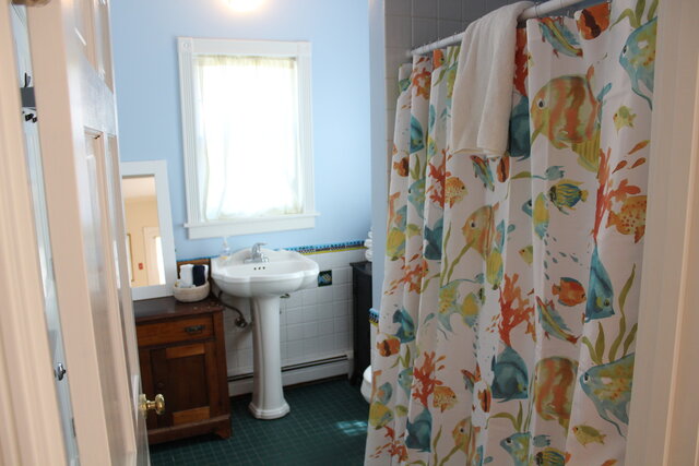 Image 3 for Room 1