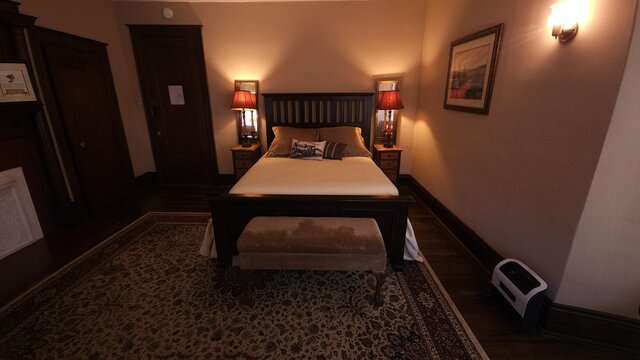 Image 3 for Chessie Suite