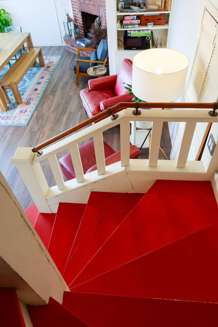 Image 15 for Redwoods Room