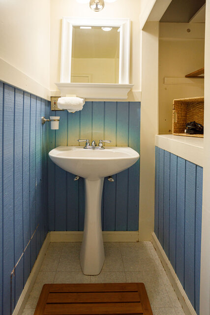 Image 16 for TidePool Room