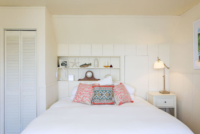 Image 1 for CrabPot Room