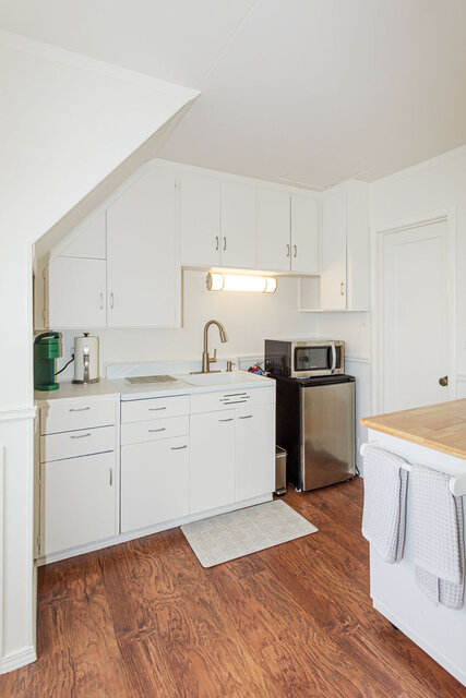 Image 18 for Harbor View Room