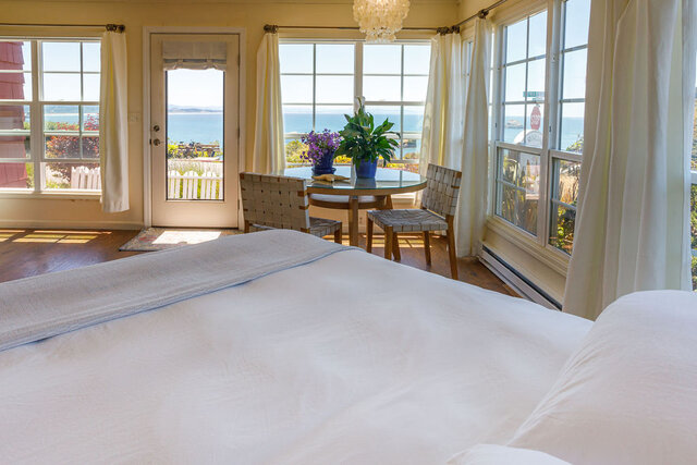 Image 2 for TidePool Room