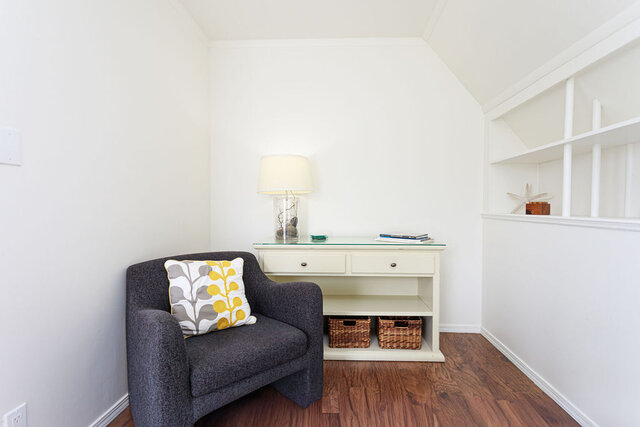 Image 16 for Harbor View Room