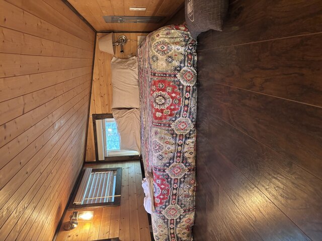 Queen Bed in loft