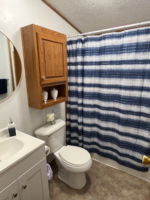 Image 8 for Whispering Acorn