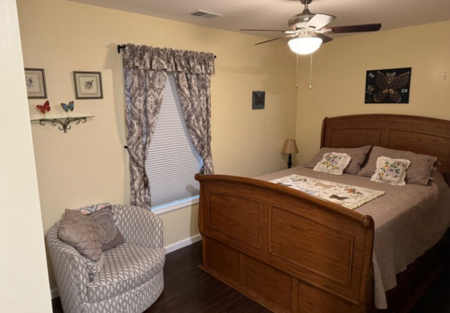 Image 1 for Loki's Room (Queen Bed)