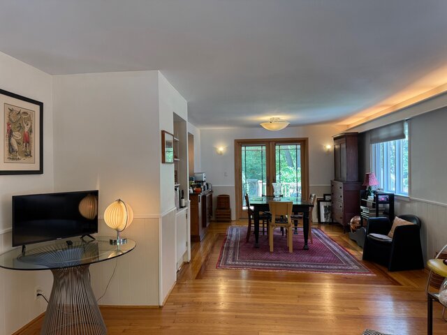 Image 8 for Washington  WHOLE HOUSE RENTAL