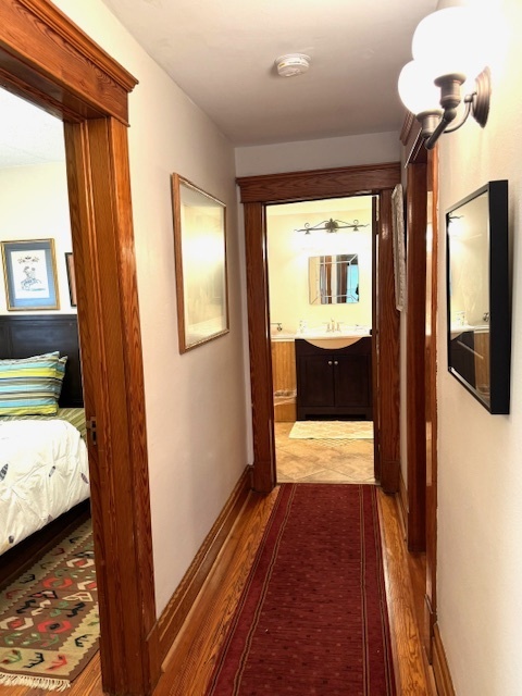 Image 7 for Washington House- North Room