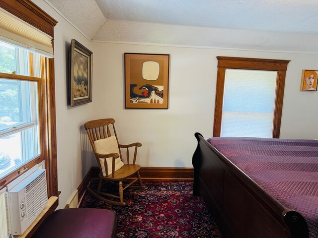 Image 2 for Washington  WHOLE HOUSE RENTAL