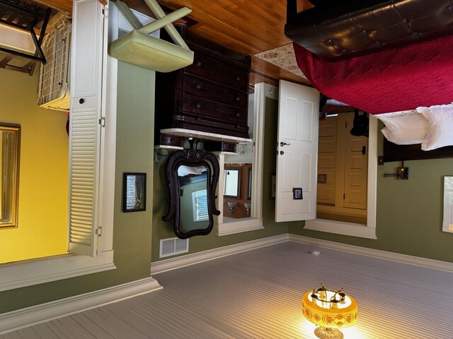 Image 1 for Master Suite