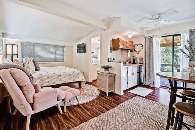 Image 7 for Sara’s Cottage