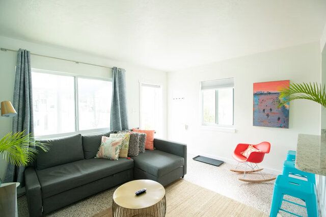 Image 7 for The Ocean Blue One Bedroom Apartment