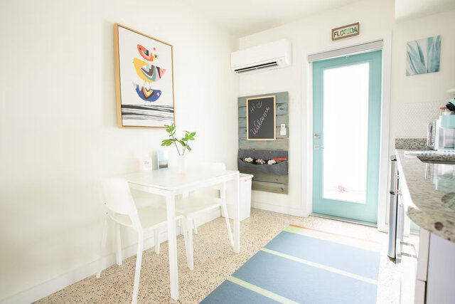 Image 13 for The Footloose Studio Apartment