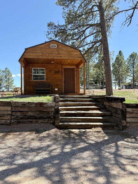 Image 1 for 06 Cabin - Double Queen