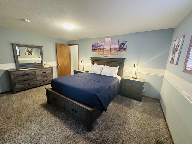 Image 11 for 24 Peaceful Furnished 4 Bedroom Home