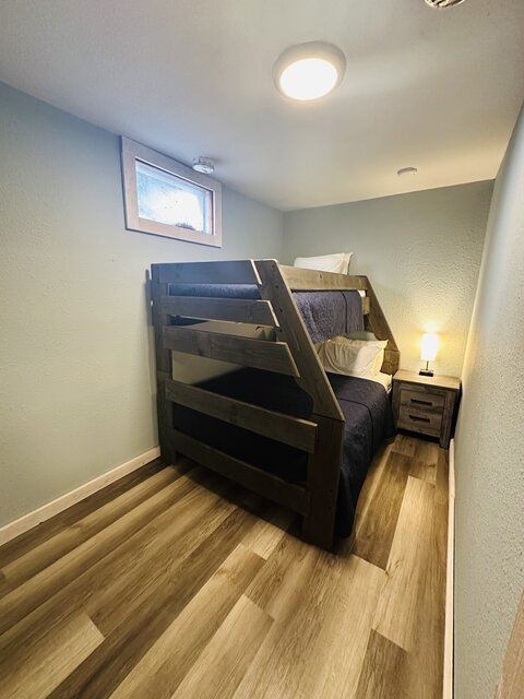 Image 16 for 24 Peaceful Furnished 4 Bedroom Home