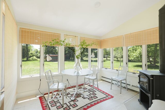 Image 5 for The Big Chicken Room