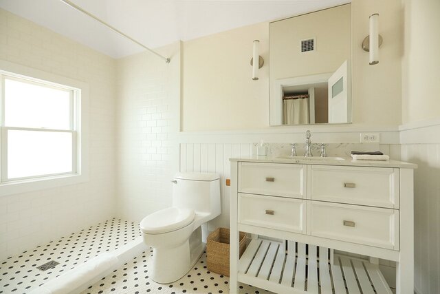 Image 6 for Artist Suite