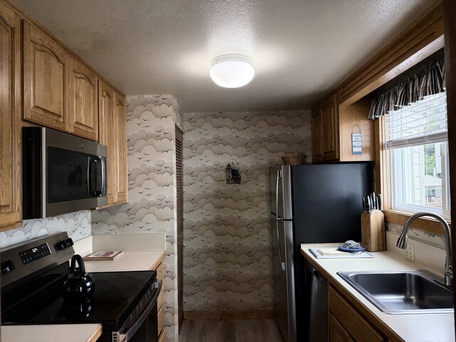 Image 5 for 101) 2 BR Suite, 1½ baths, no pets allowed