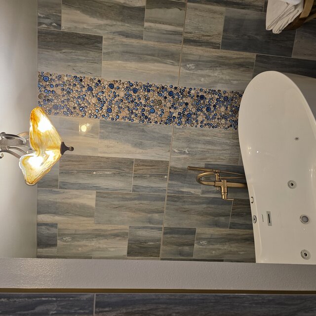 Image 9 for 119) 1BR suite, 1½ bath, pet friendly