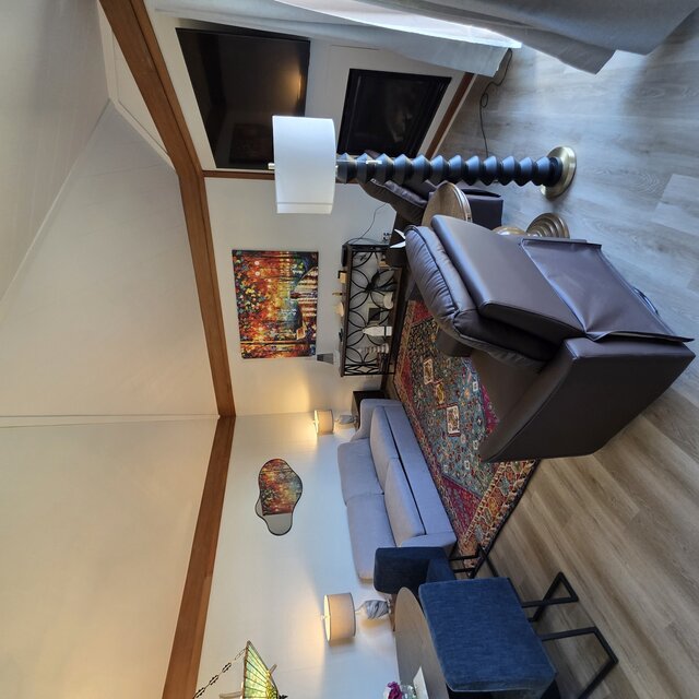 Image 3 for 115) 1 BR suite, 1 bath, pet friendly