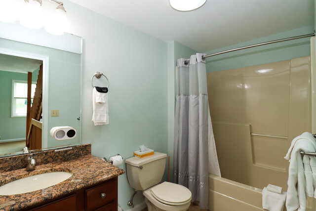 Image 11 for 13) Unit 13