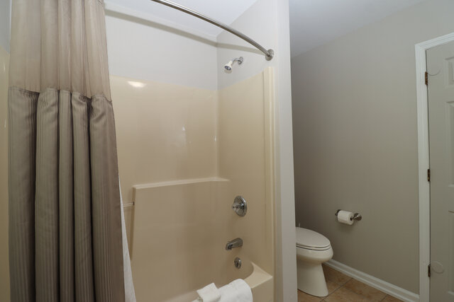 Image 10 for 12) Unit 12