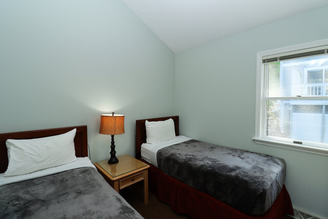 Image 12 for 17) Unit 17