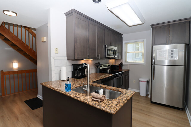 Image 11 for 22) Unit 22