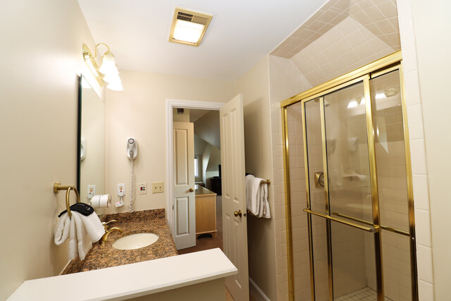 Image 10 for sleep 6 POC Unit 18