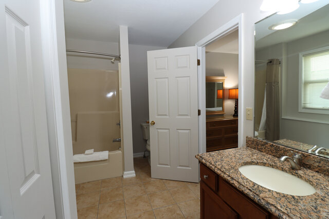 Image 9 for 12) Unit 12