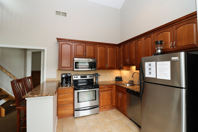 Image 3 for 16) Unit 16