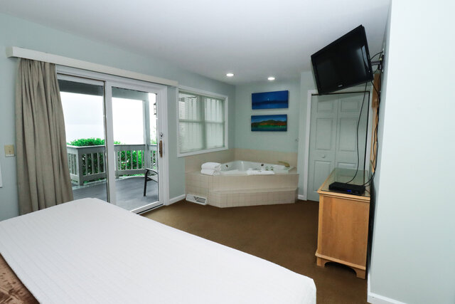 Image 16 for 24) Unit 24