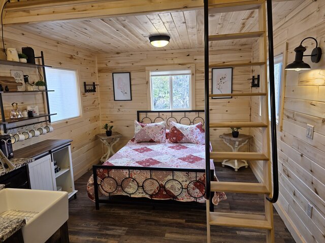 Image 9 for Apple Blossom Cabin