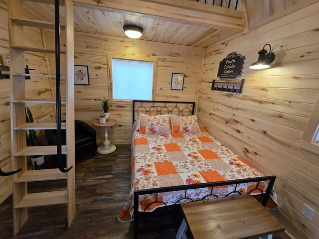 Image 7 for Peach Cobbler Cabin
