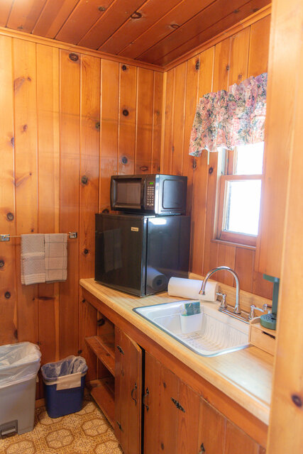 Image 5 for 03) Cabin #3 (1 King)- Historic Superintendent's Cabin
