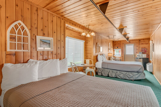 Image 3 for 08) Caboose #8 (2 Full Beds) - Red Bay Window Caboose