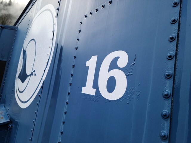 Image 3 for 16) Caboose #16 (1 Queen, 3 Twins) - Yreka Western