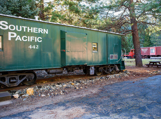 Image 1 for 09) Caboose #9 (1 Queen 2 Twins) - Bay Window Caboose