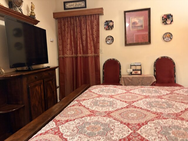 Image 14 for Autumn Breeze (The Inn)