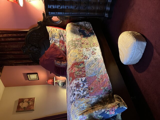 Image 1 for Valentine 2 (The Inn)