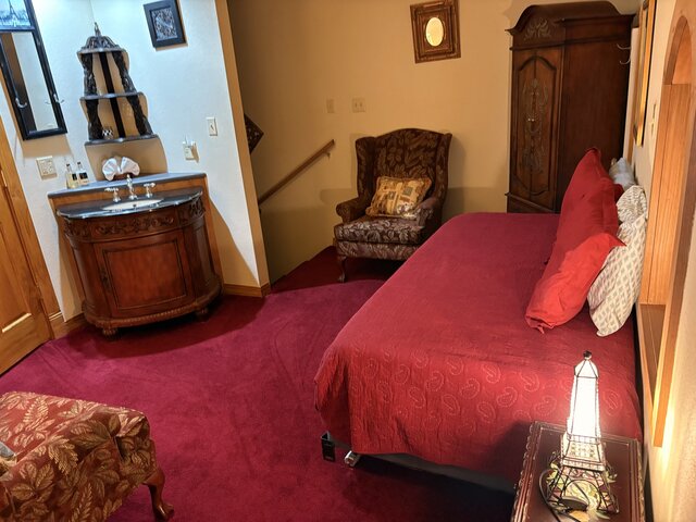 Image 6 for Paris (Briarwood Lodge)